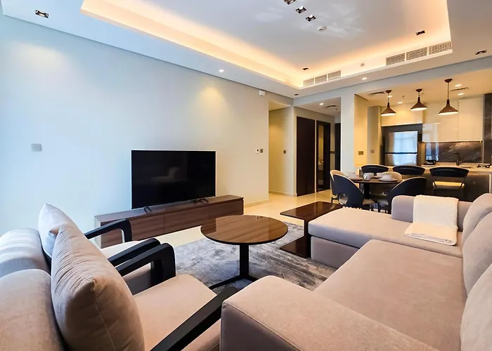 Luxurious 2-Bedroom Business Bay